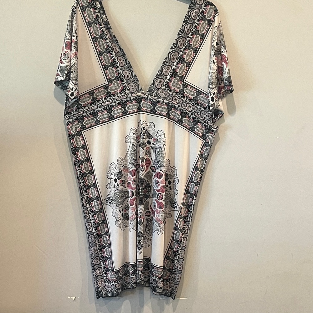 Elegant Asian Inspired White Mini Dress Women’s Size 16 NWOT - Picture 8 of 8